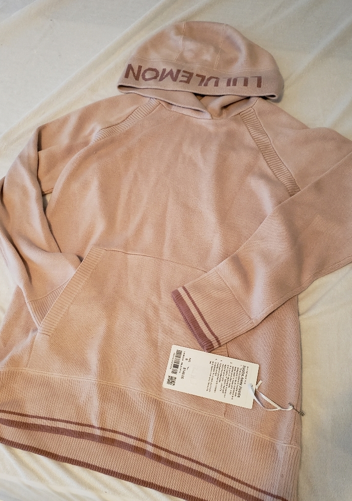 NWT Lululemon hooded sweater